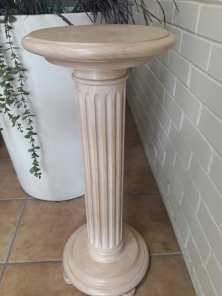 TWO BEAUTIFUL TAWA BESPOKE PEDESTALS TO ADD GLAMOUR TO YOUR ENTRANCE OR HALLWAY Carousel 1