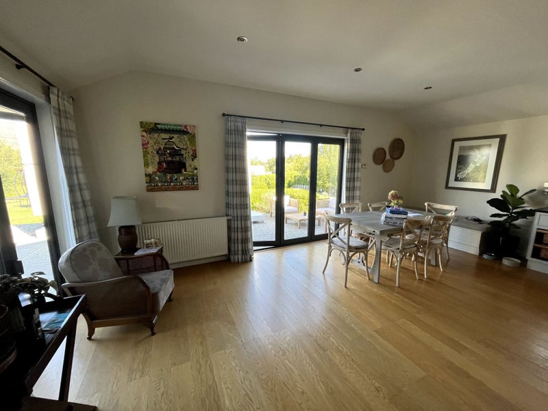 Wanaka, 4 bedrooms64651610632323112