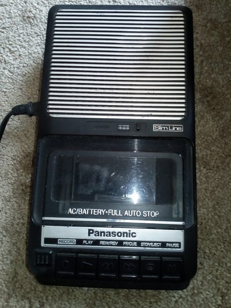 Panasonic Cassette Player RQ-2102 Carousel 1