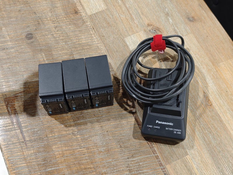 Panasonic AG-AC90 AVCCAM Handheld Camcorder Carousel 4