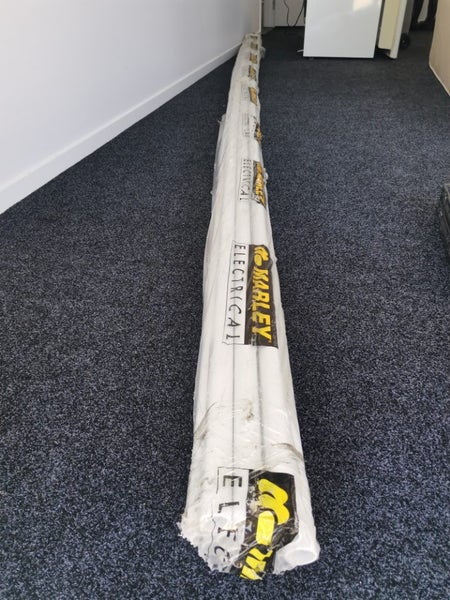 Electrical conduit pipe. 32mm Carousel 3