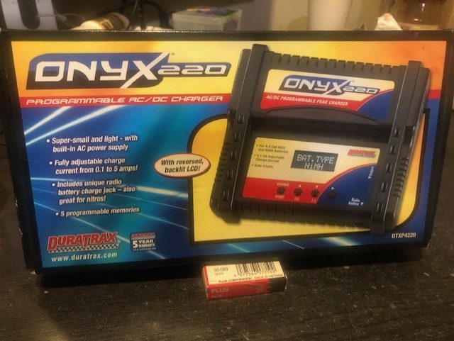 Charger Onyx 220 Carousel 1