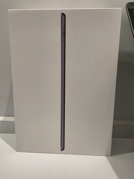 Apple iPad 9th Gen 64gb Space Grey + Extras64652129321730114