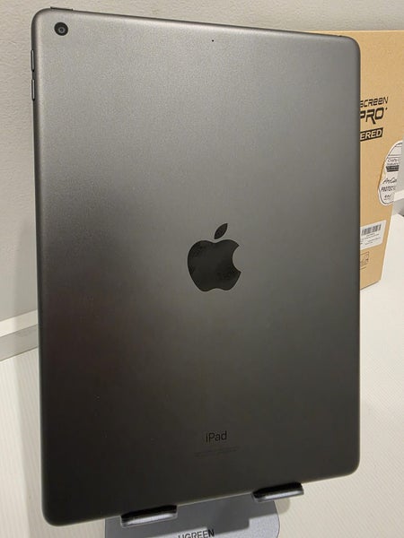 Apple iPad 9th Gen 64gb Space Grey + Extras64652129321730111