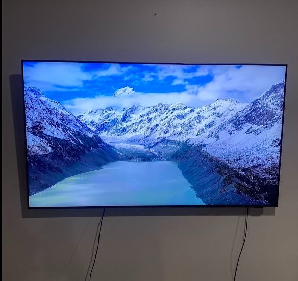 SAMSUNG 55QN85A 4K NEO QLED TV (Moving out sale) Carousel 2
