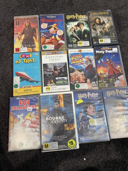 Bulk lot of VHS x 24 Carousel 2
