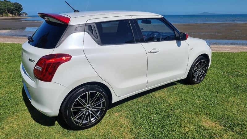 2018 Suzuki Swift Glc64652193248257111