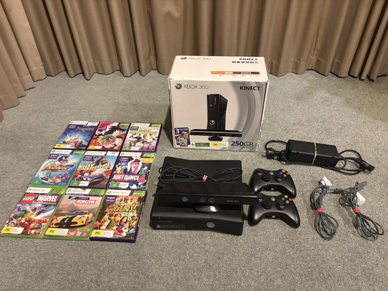 XBOX 360 Kinect 250GB64652243933441110