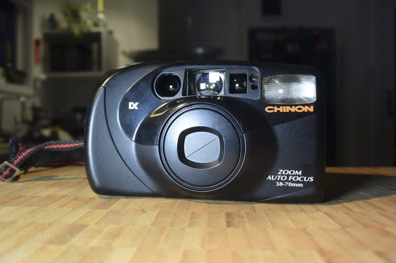 Chinon ZC200 Automatic Compact Film Camera *Excellent* Carousel 1