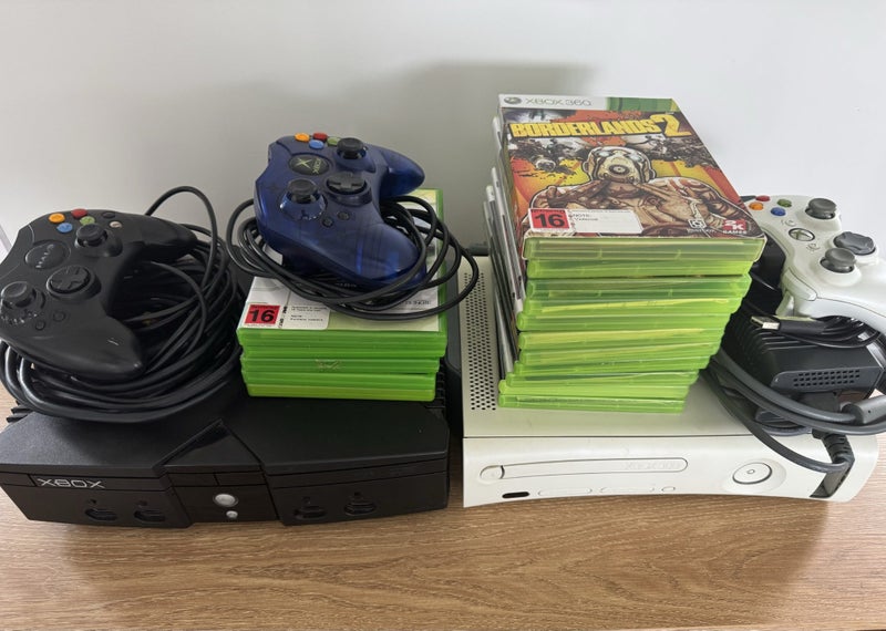Original Xbox + Xbox 360 Bundle Carousel 1
