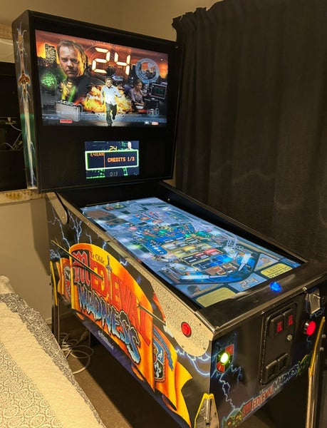 43” 4K Virtual pinball machine Carousel 1