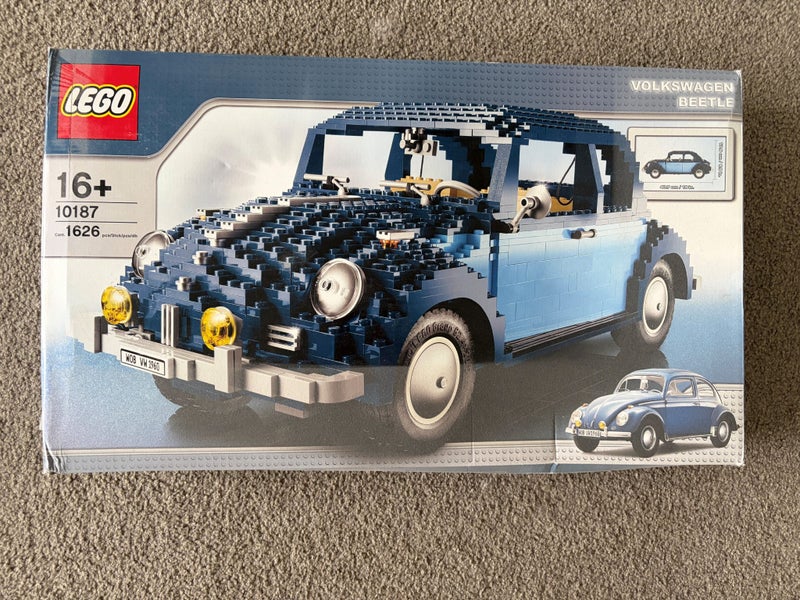 LEGO 1018764652470569603110