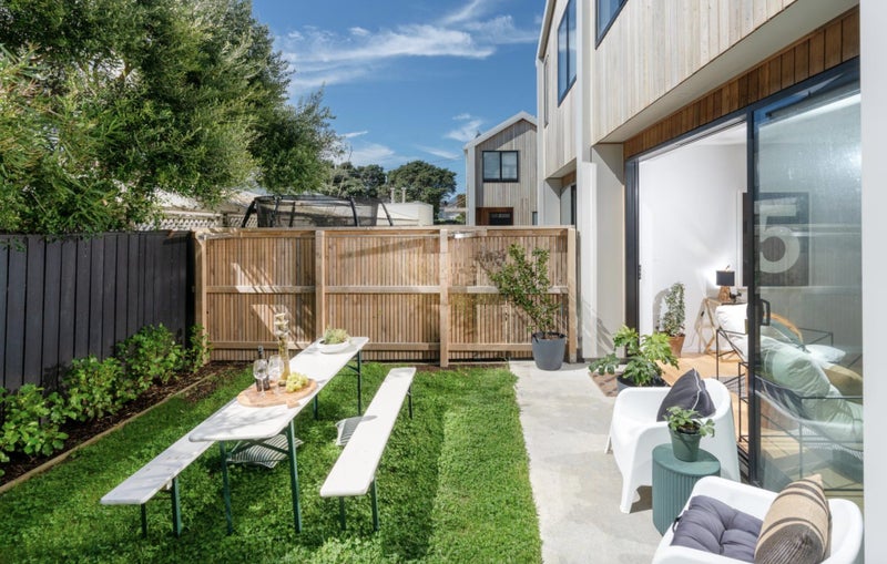 Seatoun, 3 bedrooms64652521135363114