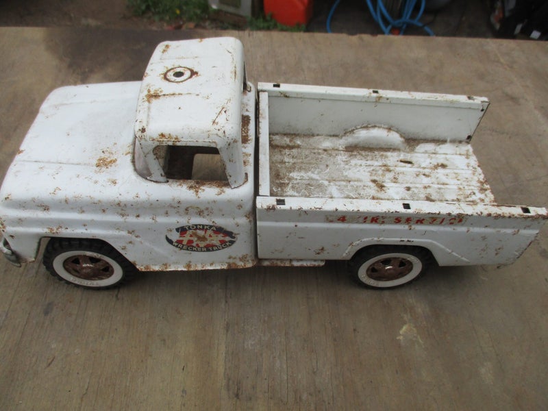 Tonka Wrecking Truck Carousel 1