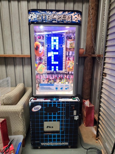 Stacker arcade Carousel 1