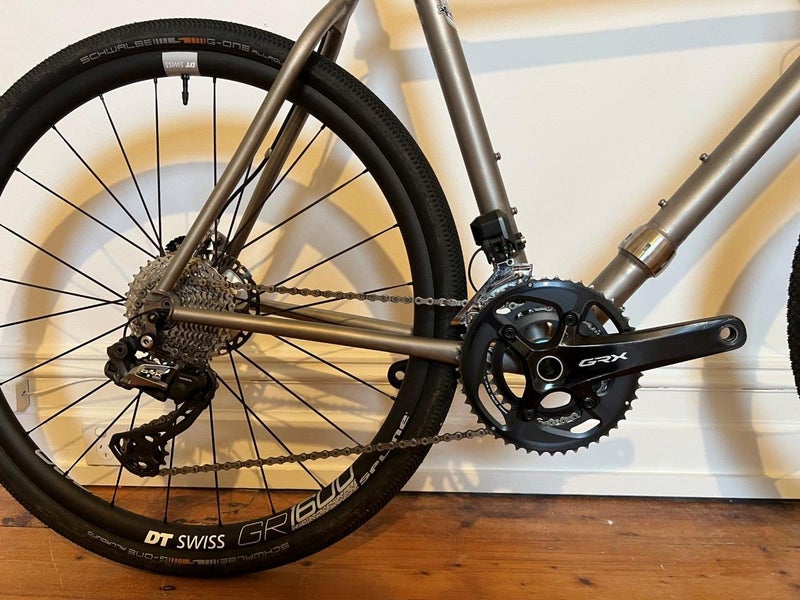 Moots Psychlo X RSL - Titanium travel bike with GRX Di2 & Enve build64652862763779113