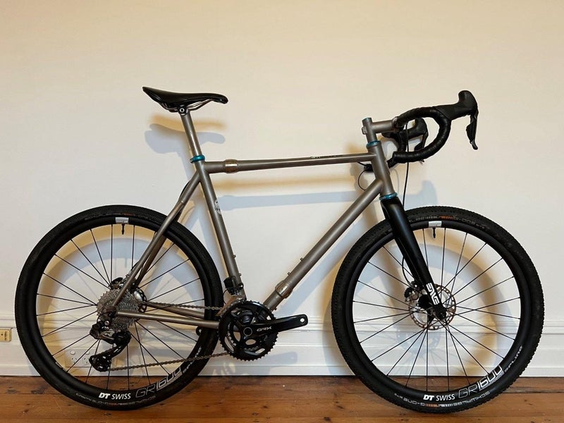 Moots Psychlo X RSL - Titanium travel bike with GRX Di2 & Enve build64652862763779110