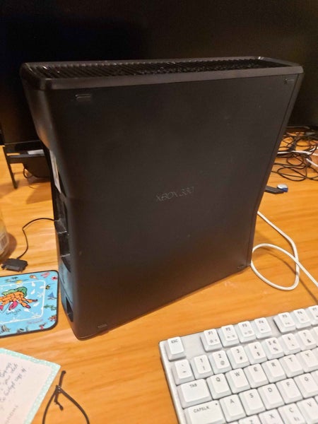 RGH3 RGH Xbox 360 Slim Corona 320gb HDD, console only Carousel 2