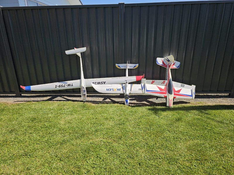 L@@K - ASW28 / Bixler / ParkZone VisionAire - $1Res.! Carousel 1