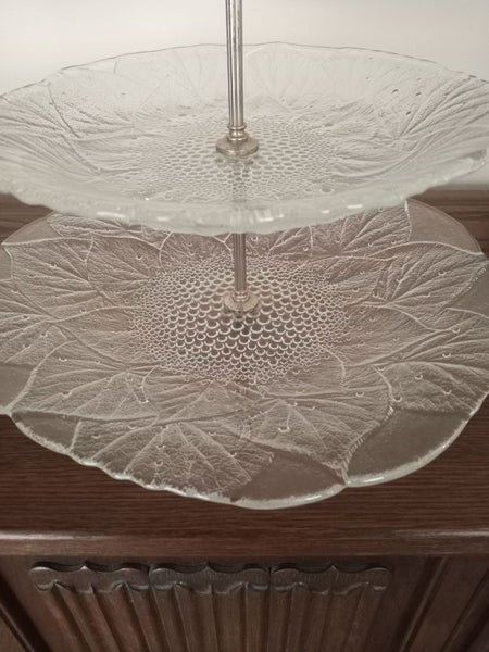 RETRO GLASS 3 TIER CAKE / CUPCAKE STAND Carousel 4