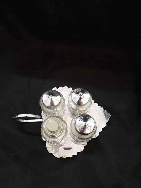 Vintage 4 piece Cruet Set Carousel 3