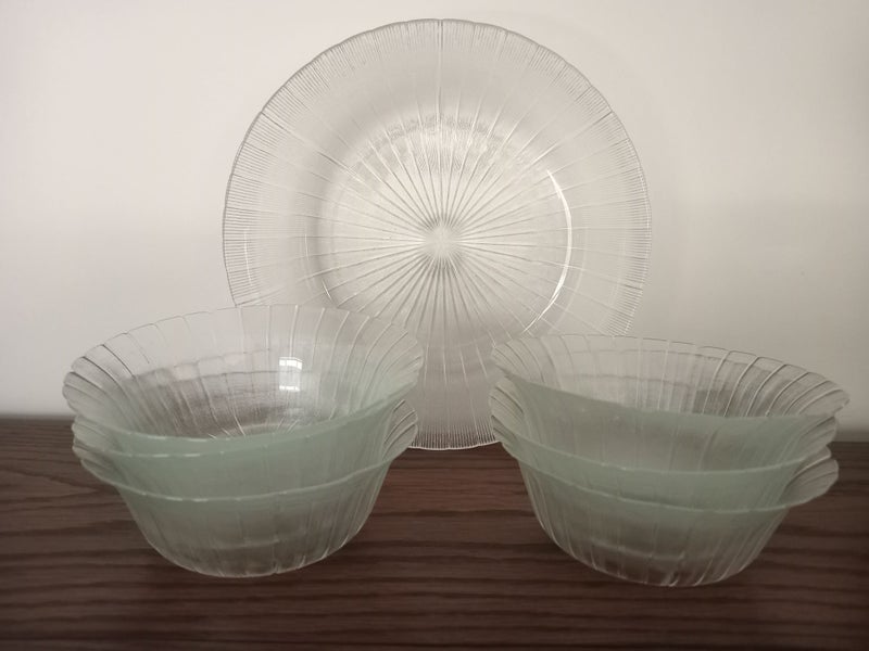 RETRO GLASS DESSERT/SALAD BOWL AND 6 BOWLS Carousel 1