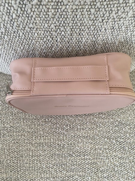 TWO LAYERS large travel make up bag Carousel 2