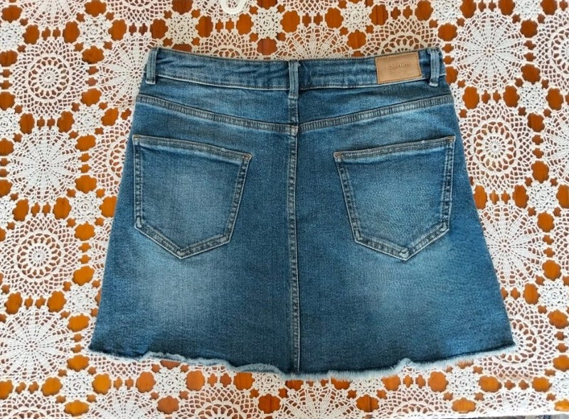 Zara Blue Distressed Denim Skirt Carousel 2