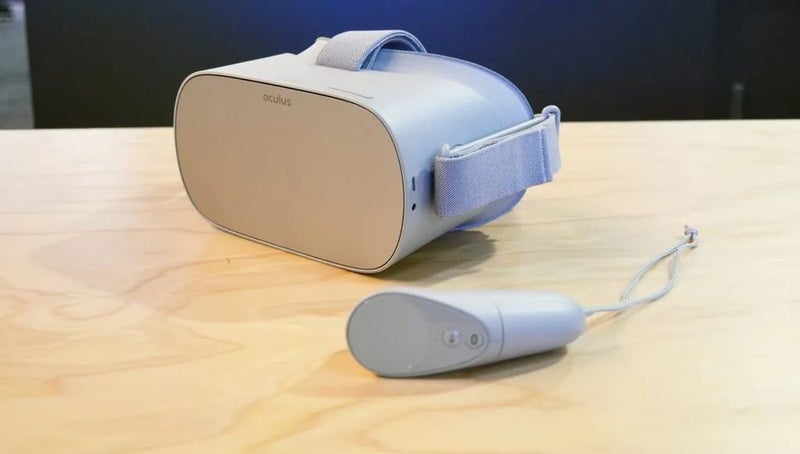 Oculus Go VR Headset Carousel 1