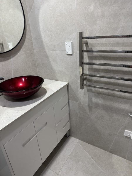 Mount Roskill, 3 bedrooms64655736121986111