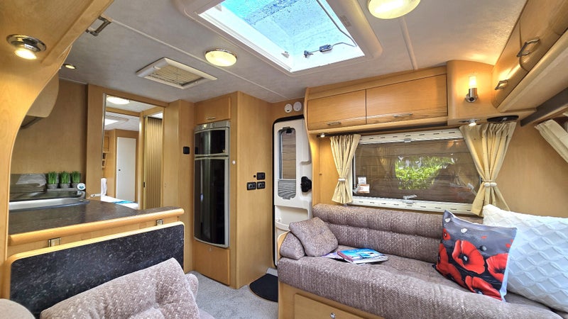 STUNNING!! ELDDIS CRUSADER CYCLONE, ISLAND BED!!64656608268162114