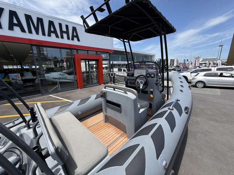 2016 BRIG Navigator 61064657404634753112