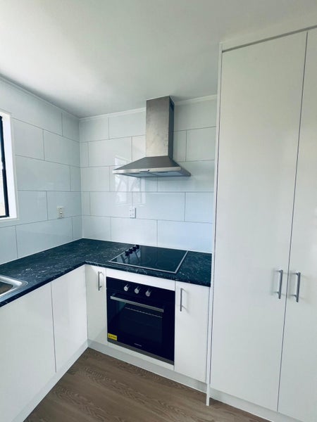 Otara, 3 bedrooms64657305478915114