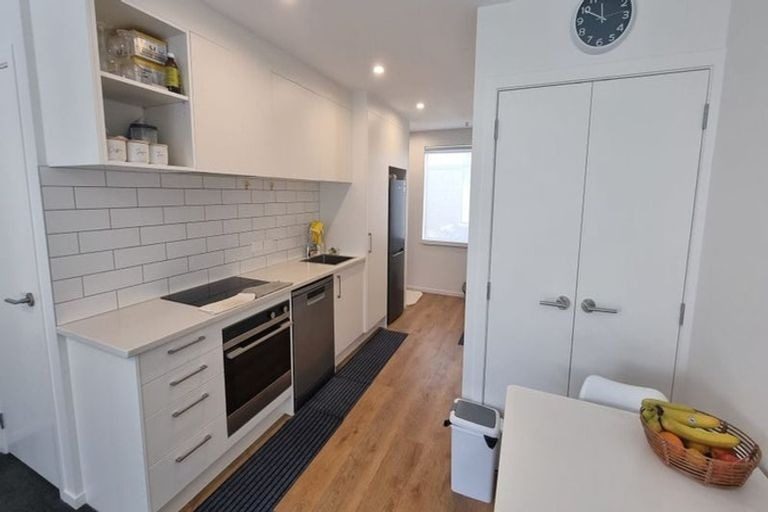 New Lynn, 2 bedrooms64657416961153114