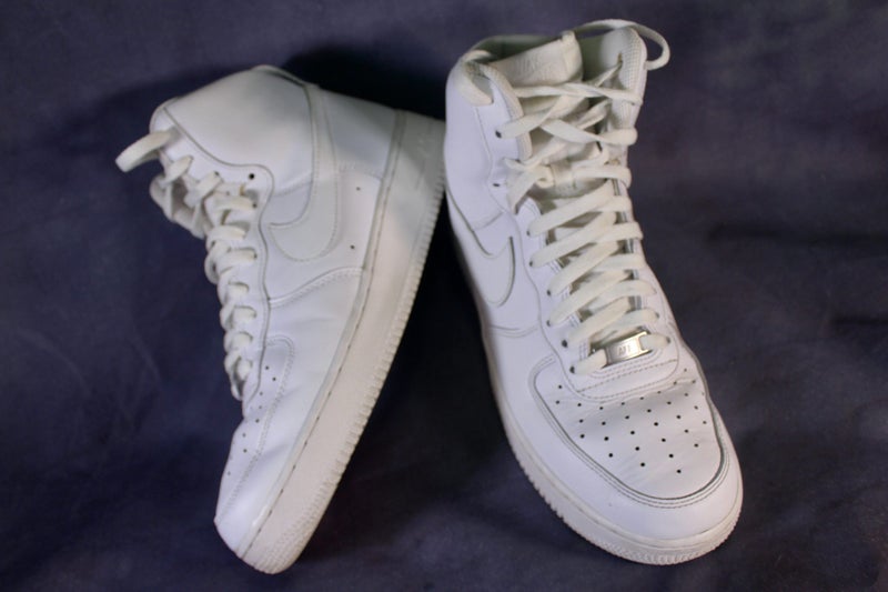 NIKE SHOES AIR FORCE ONE HI LEATHER SHOE AS NEW AFTERPAY "CRAZY SALE" SIZE 11$89 Carousel 1