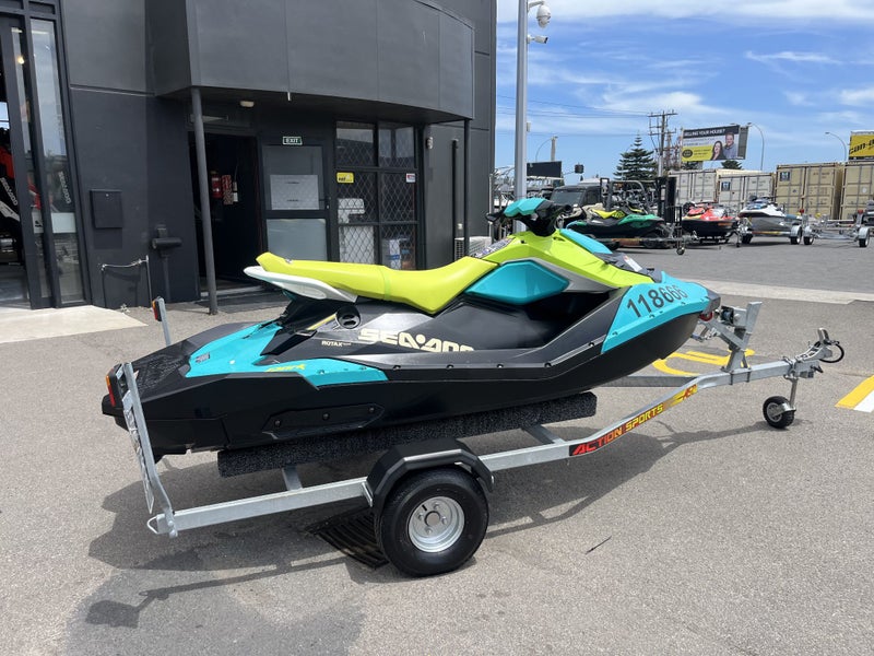 2022 Sea-Doo Spark 3-UP iBR64657504121347111