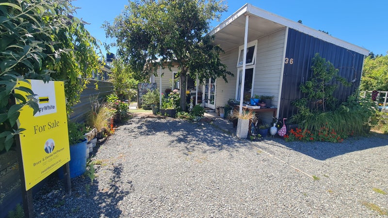 Image 2 of 17