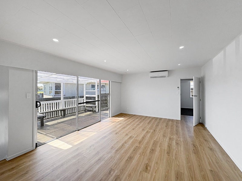 Castlecliff, 4 bedrooms64657713269506114