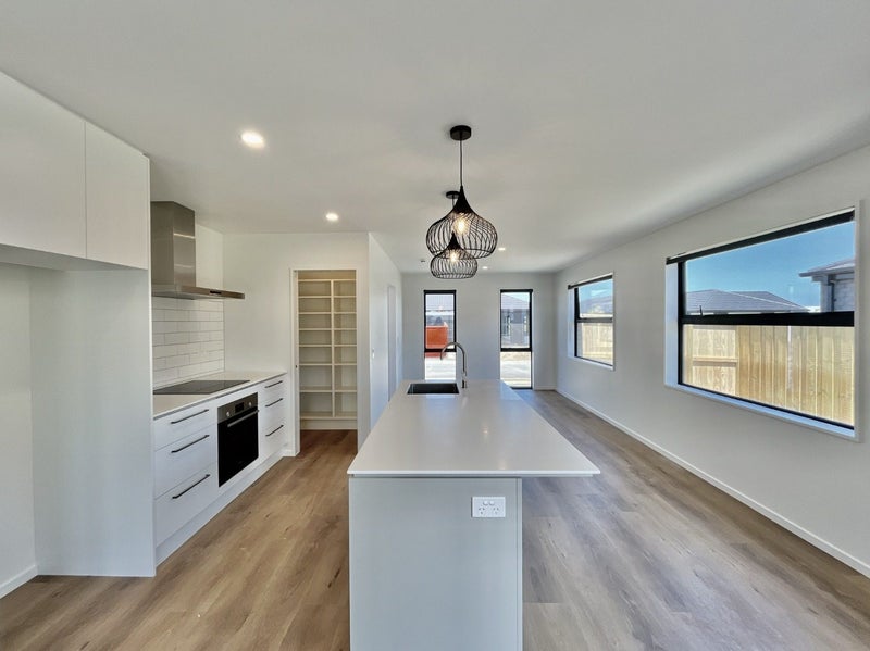 Rolleston, 4 bedrooms64657713302915112