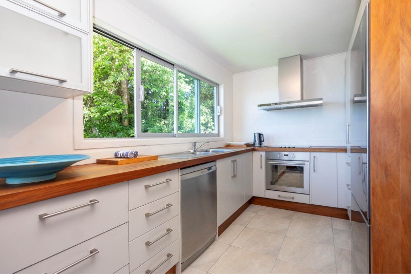 SPECTACULAR HARBOUR VIEWS & UNRIVALLED PRIVACY64657713317761114