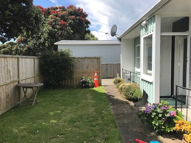 Miramar, 2 bedrooms64657812310147112