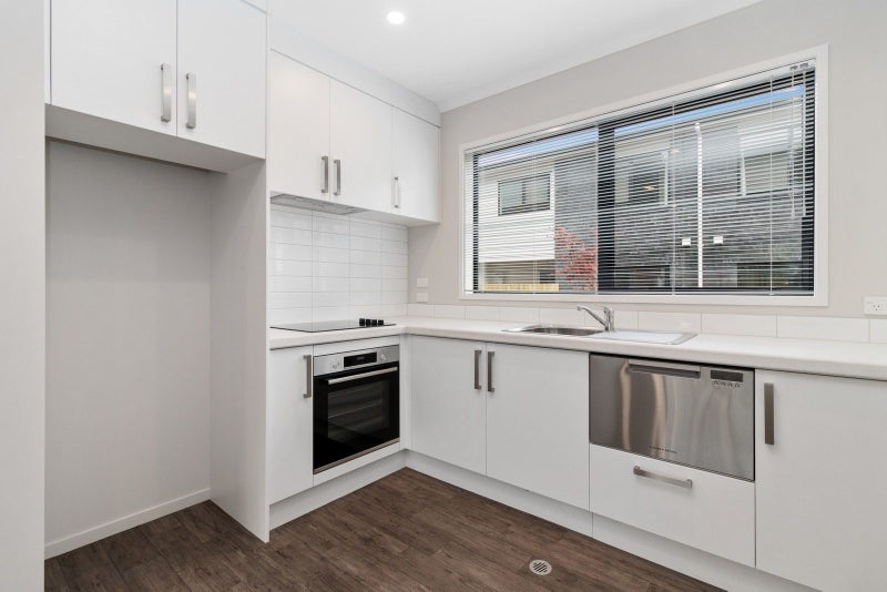 Silverdale, 2 bedrooms64657812336003113