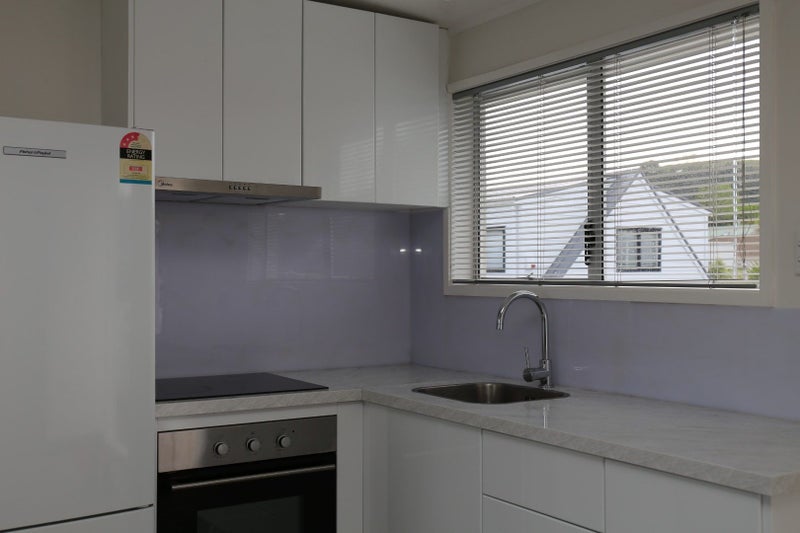 Mount Eden, 2 bedrooms64657911952899112