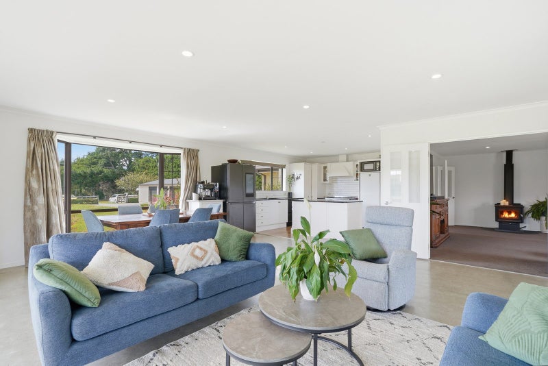 Where the Scenery Does All the Showing Off!64657911968386113