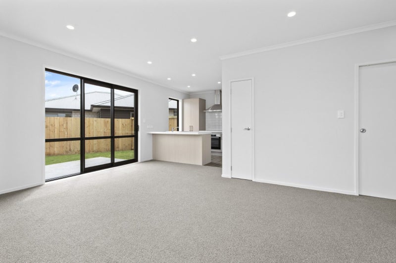 Rototuna, 2 bedrooms64658010737027111