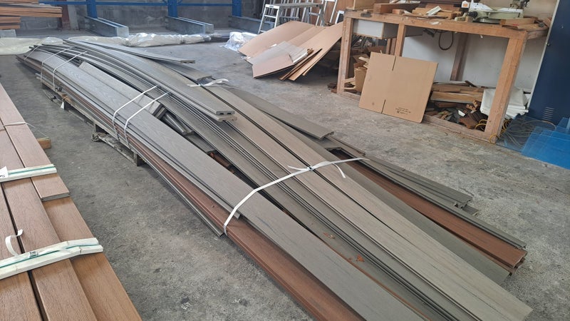Timbertech Composite Decking 140 x 25 - Mixed profiles - Damaged - 300 LM+64658220168323110