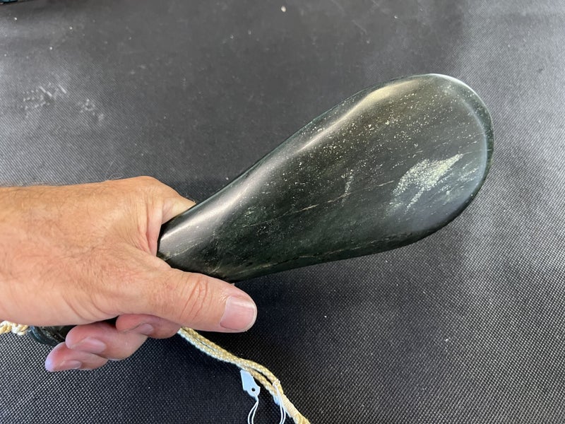 Stunning Large Maori Pounamu Greenstone Mere / Patu – 260mm - Lot W840 Carousel 8