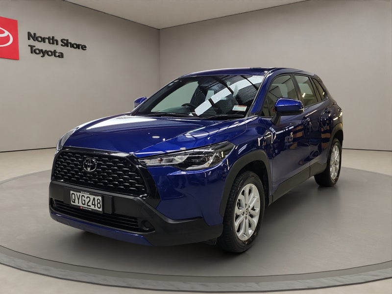 2024 Toyota Corolla Cross Cross GX 2.0L Hybrid...64658305687811112