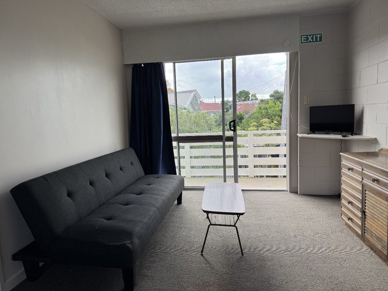 Claudelands, 1 bedroom64658404915459111