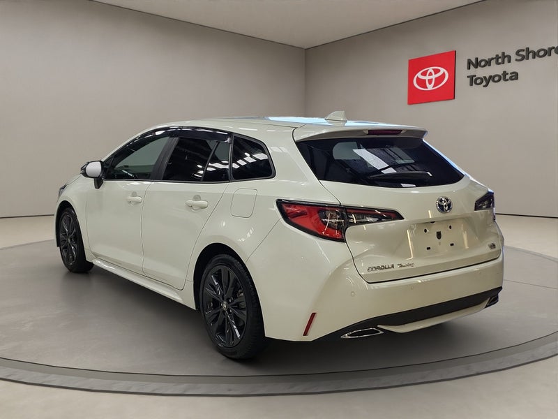 2021 Toyota Corolla Touring 1.8L Hybrid Station...64658404865410114